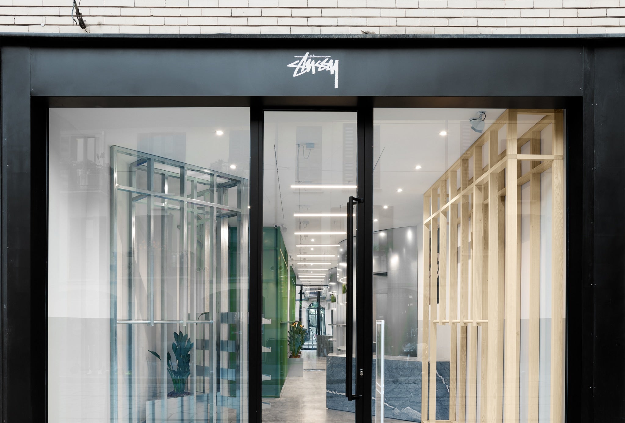 Milan chapter store – Stüssy