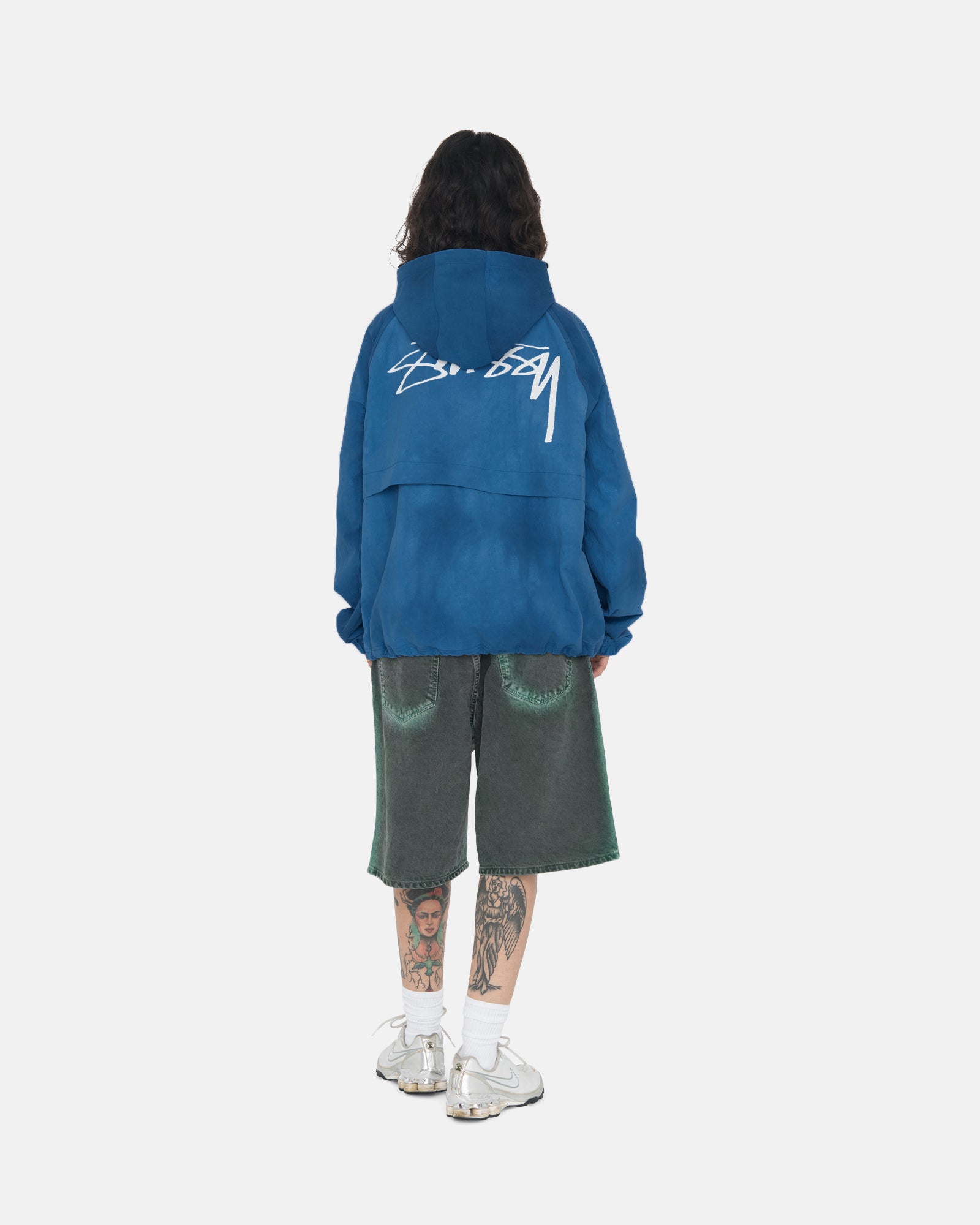 Wave Dye Beach Shell - Unisex Jackets & Outerwear | Stüssy