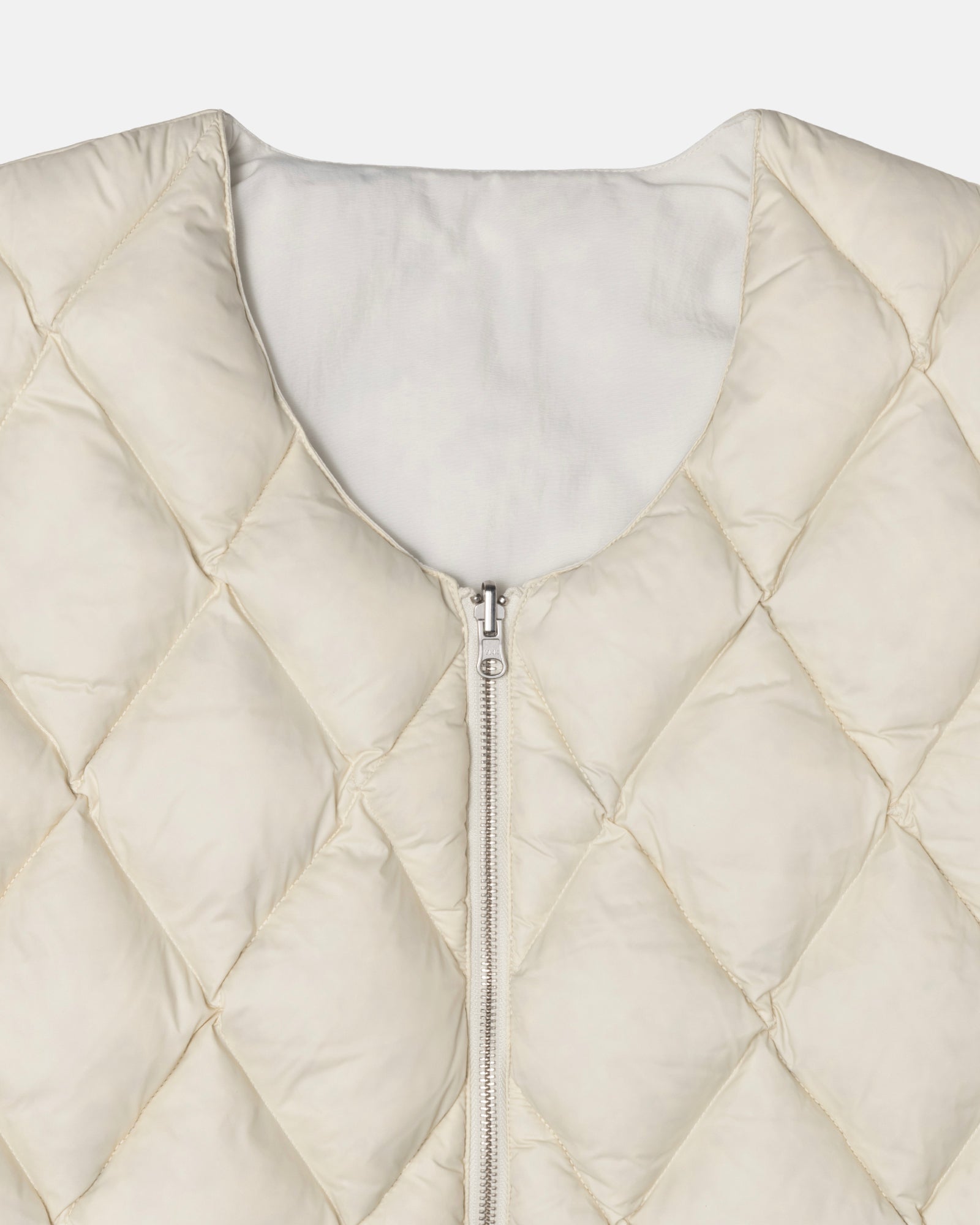 REVERSIBLE QUILTED VEST